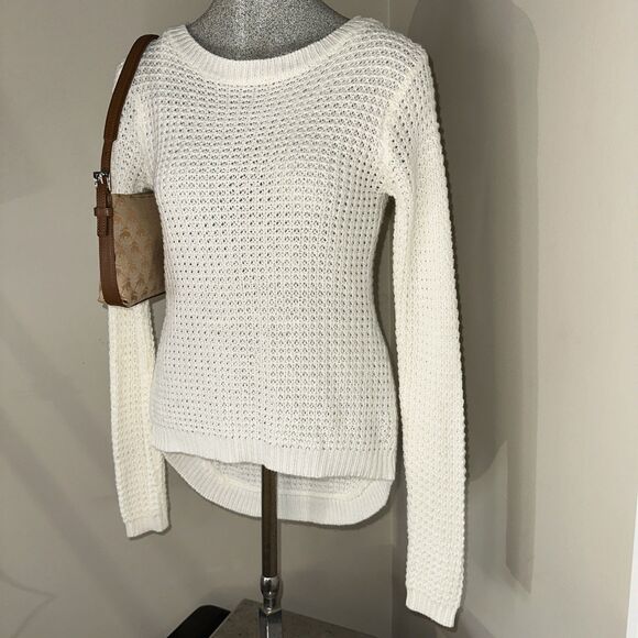 Love by Chesley White Sweater Women’s M Medium Open Knit Long Sleeve High Low - Picture 10 of 15